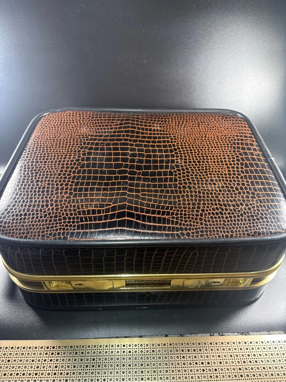 Vintage women’s Brown Croc-Embossed Travel Case with Gold Accent